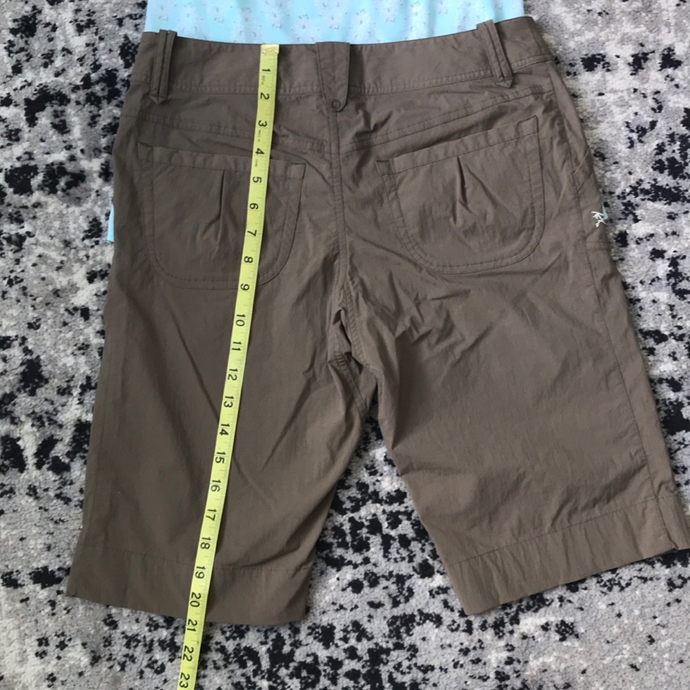 💔SOLD NWOT Arcteryx Bermuda shorts size 2 - Picture 5 of 7